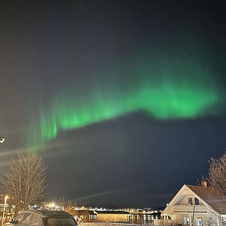 Leilighet Ved Porten Til Senja Lägenhet Finnsnes Exteriör bild